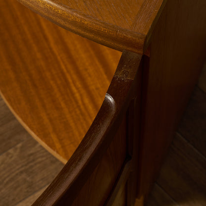 十字扉 ヴィンテージ コーナーキャビネット