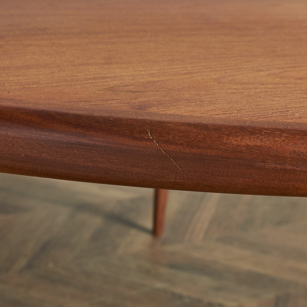 G-PLAN Extension Round Dining Table #74519