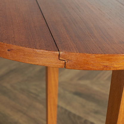 [67643] Novy Domov Poul Hundevad nesting table