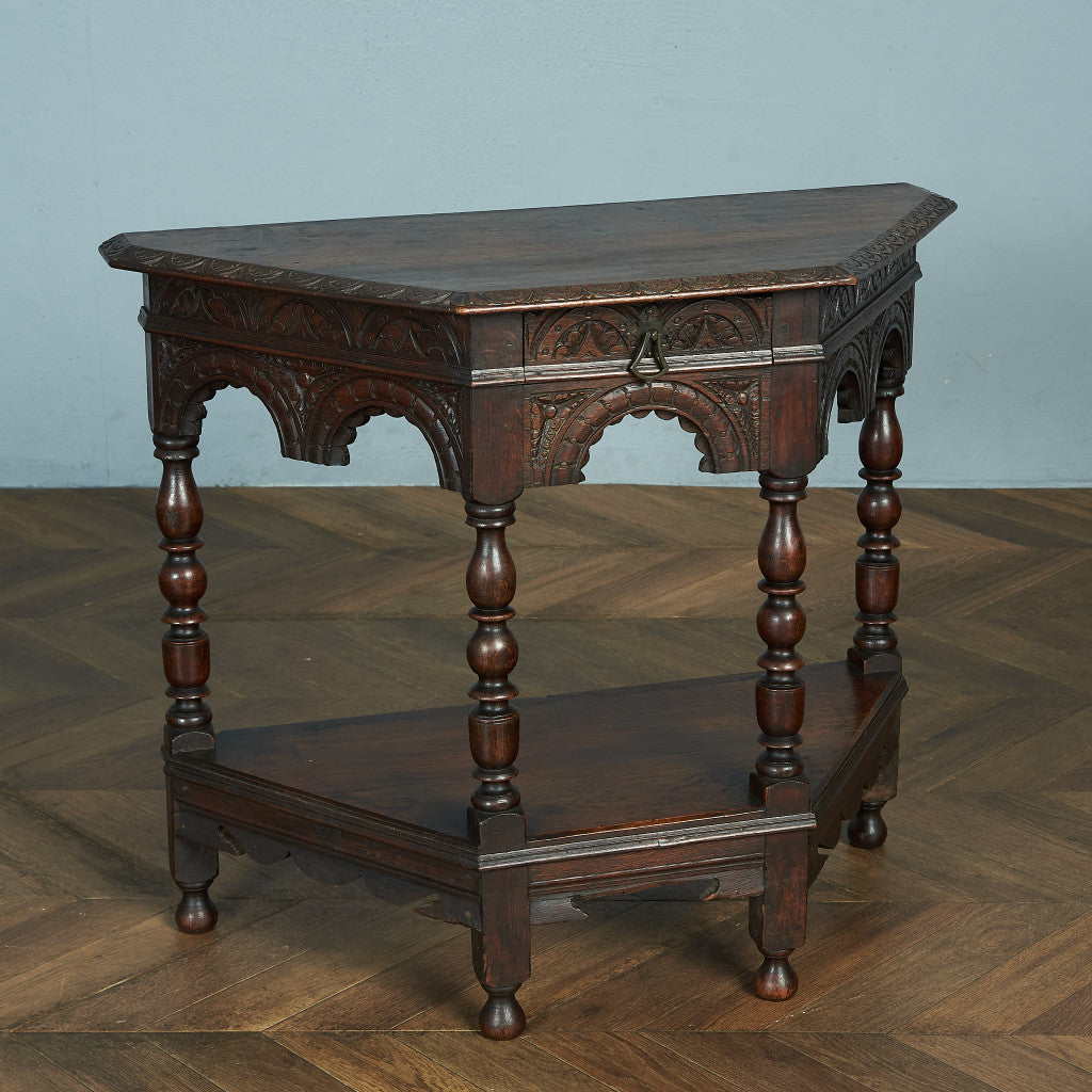 British classic oak side table #80476
