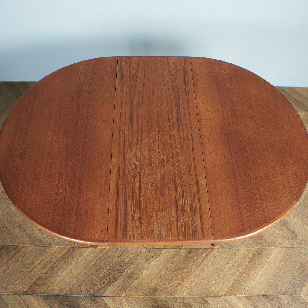G-PLAN Extension Round Dining Table #74519