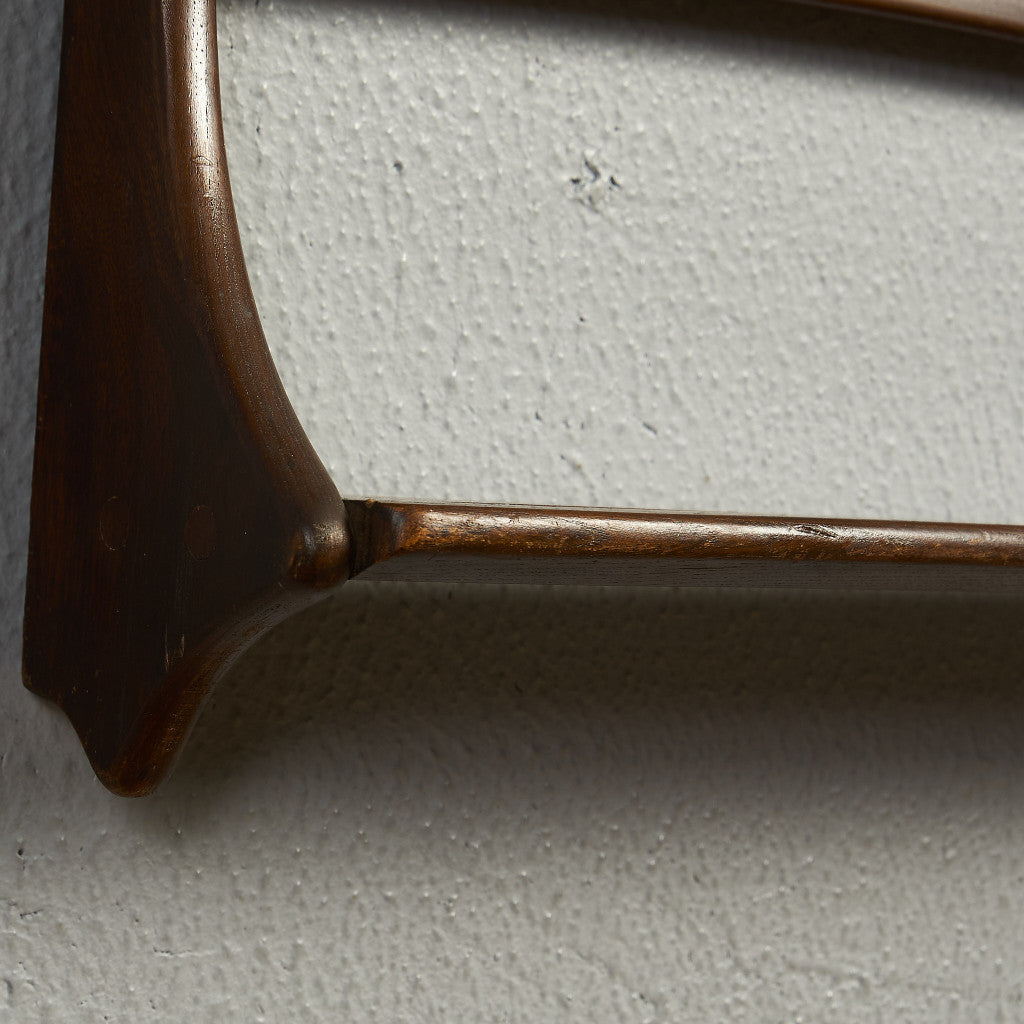 ヴィンテージ ウォールラック (Wall Mounted Plate Rack model 268)