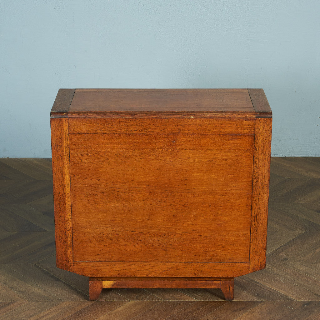 British Classic Drop Leaf Gateleg Table #81780