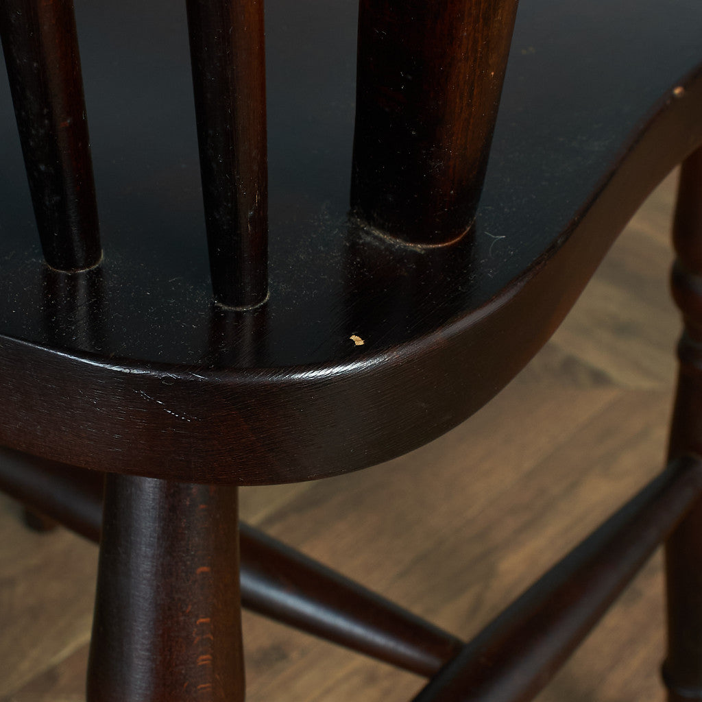 [66153] British classic wheelback chair