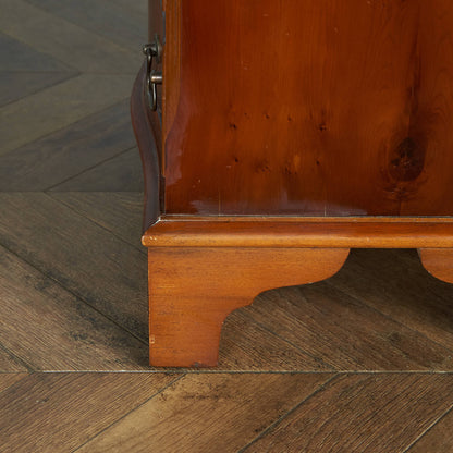British Classic Side Chest #85390