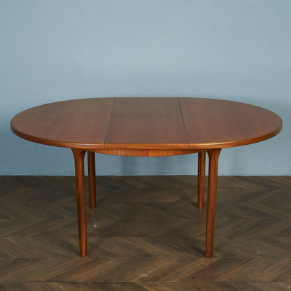 AHMcINTOSH Extension Round Dining Table / Repainted Top #82024