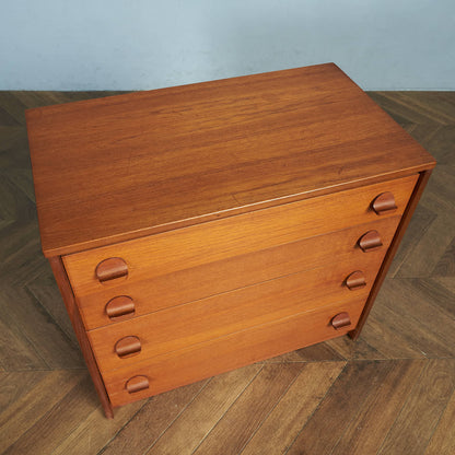 スタッグ Stag Furniture ヴィンテージ 4段 チェスト #84651