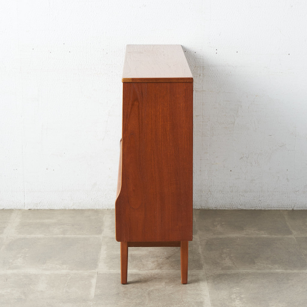 [67620][Jentique] Vintage bookcase