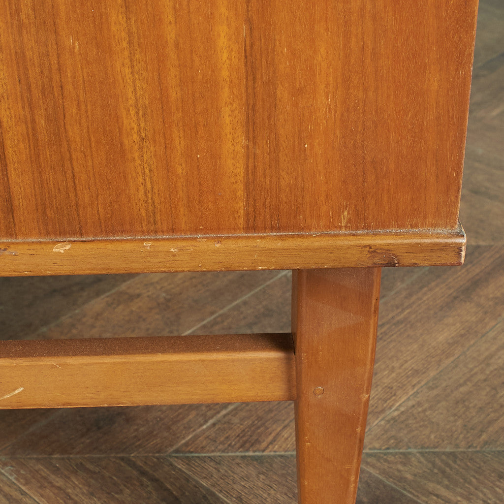 British Vintage Sideboard #77850