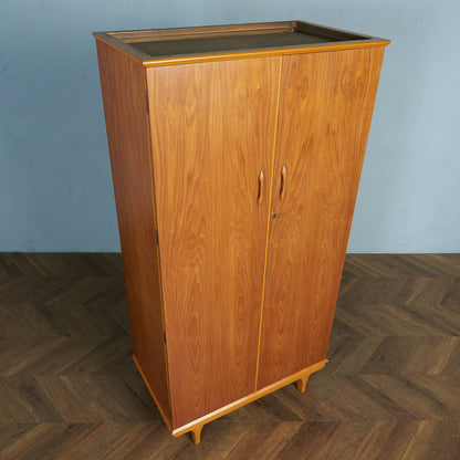 M&amp;T Ltd London Vintage Wardrobe #84708