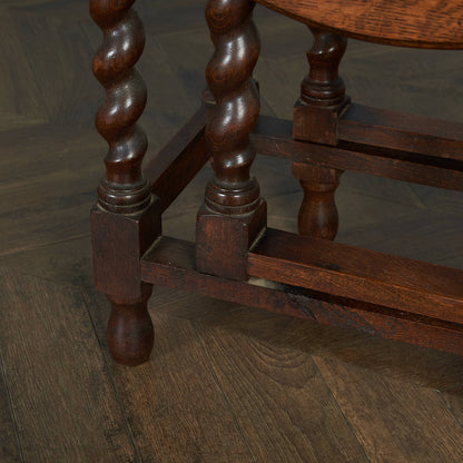 British Classic Drop Leaf Gateleg Table #83668