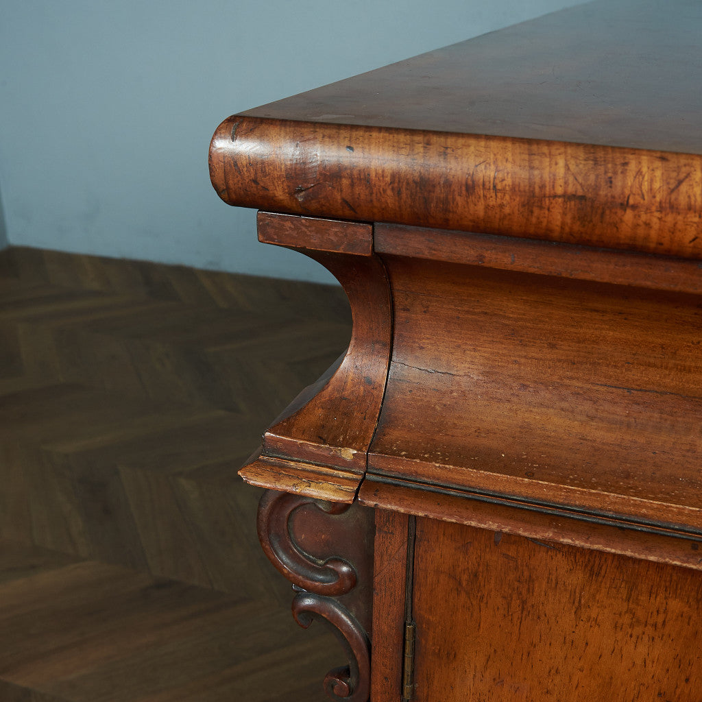 British Classic Sideboard #81726