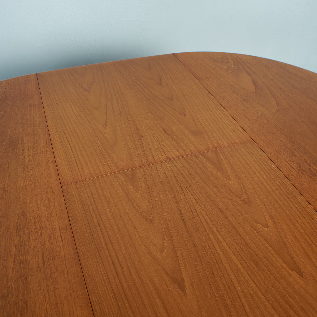 British vintage extension round dining table #79607
