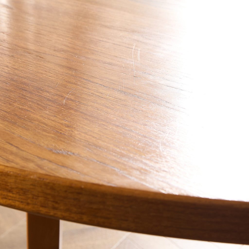 旧東ドイツ ヴィンテージ エクステンション ラウンド ダイニングテーブル #95593