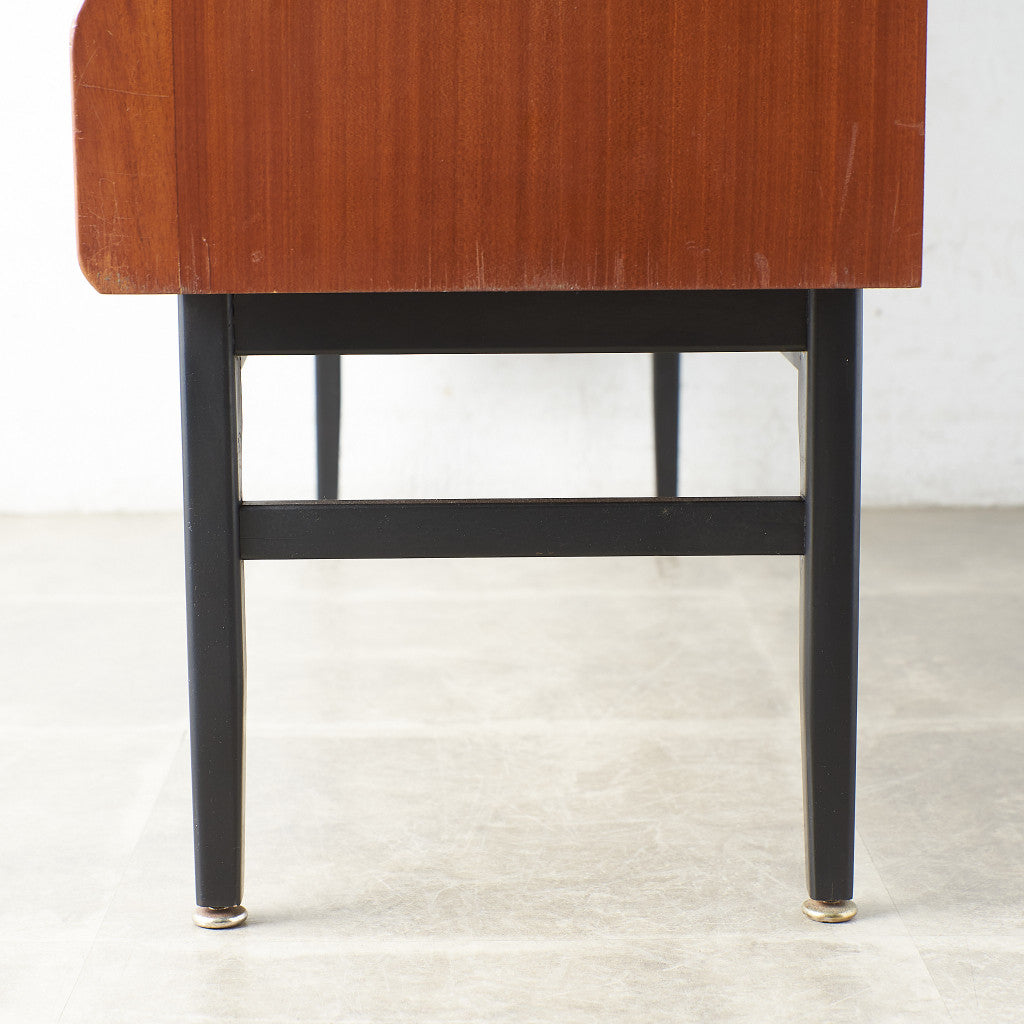 [67366][Jentique] Vintage sideboard