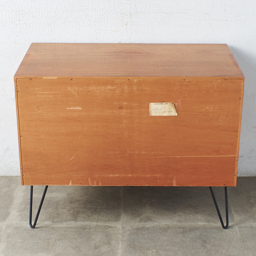[65677][G-PLAN] Fresco 3-drawer chest/custom iron legs