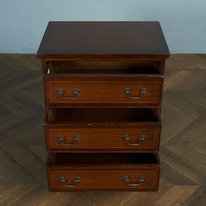 British Classic 3-Drawer Side Chest #83733