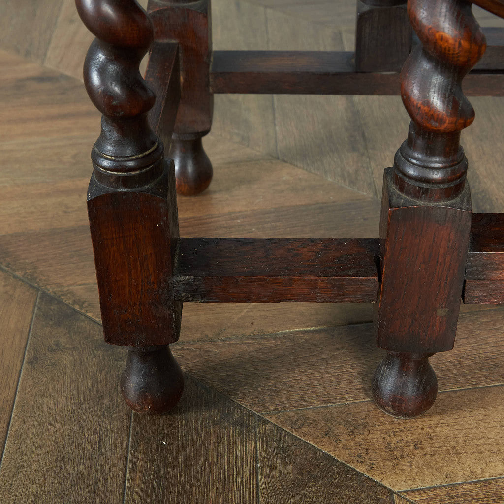 British Classic Drop Leaf Gateleg Table #83809