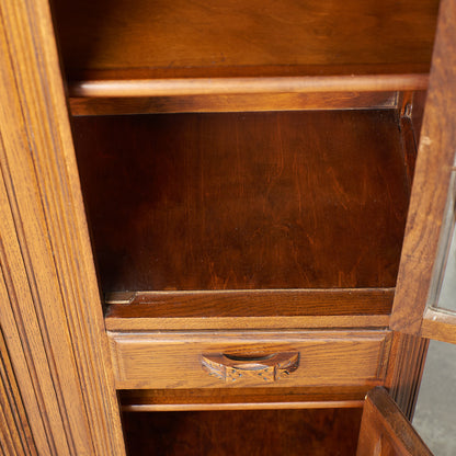 [67250] British classic Art Deco style bookcase