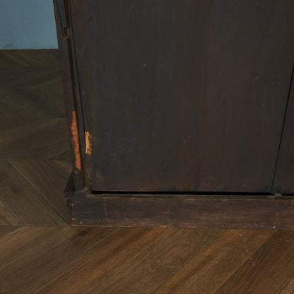 British Classic Sideboard #81726