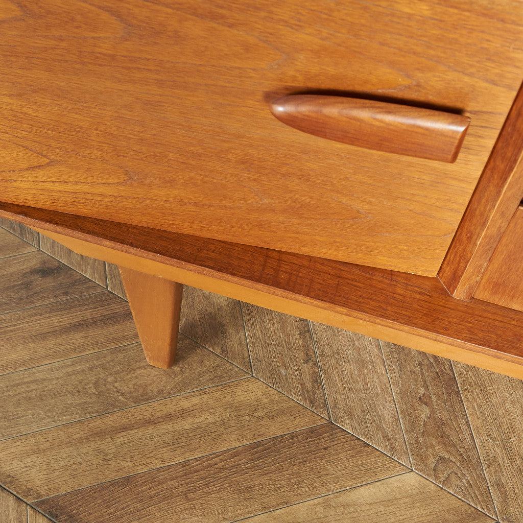 Jentique Vintage High Sideboard #80419