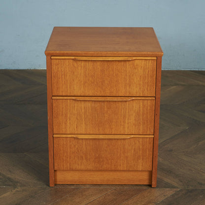 STEENS Vintage 3-Drawer Side Chest/Bedside Cabinet #83947