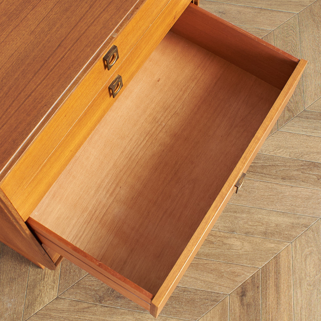 Form FIVE ヴィンテージ 4段チェスト