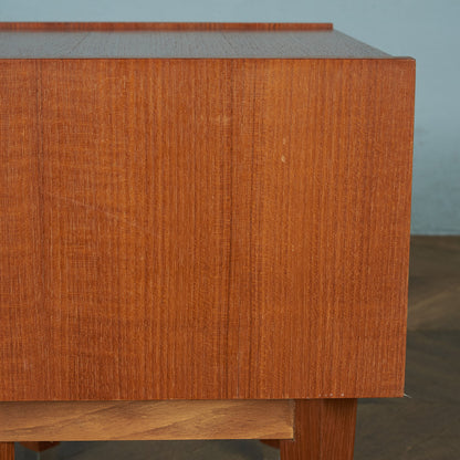 British Vintage Bedside Cabinet #81952