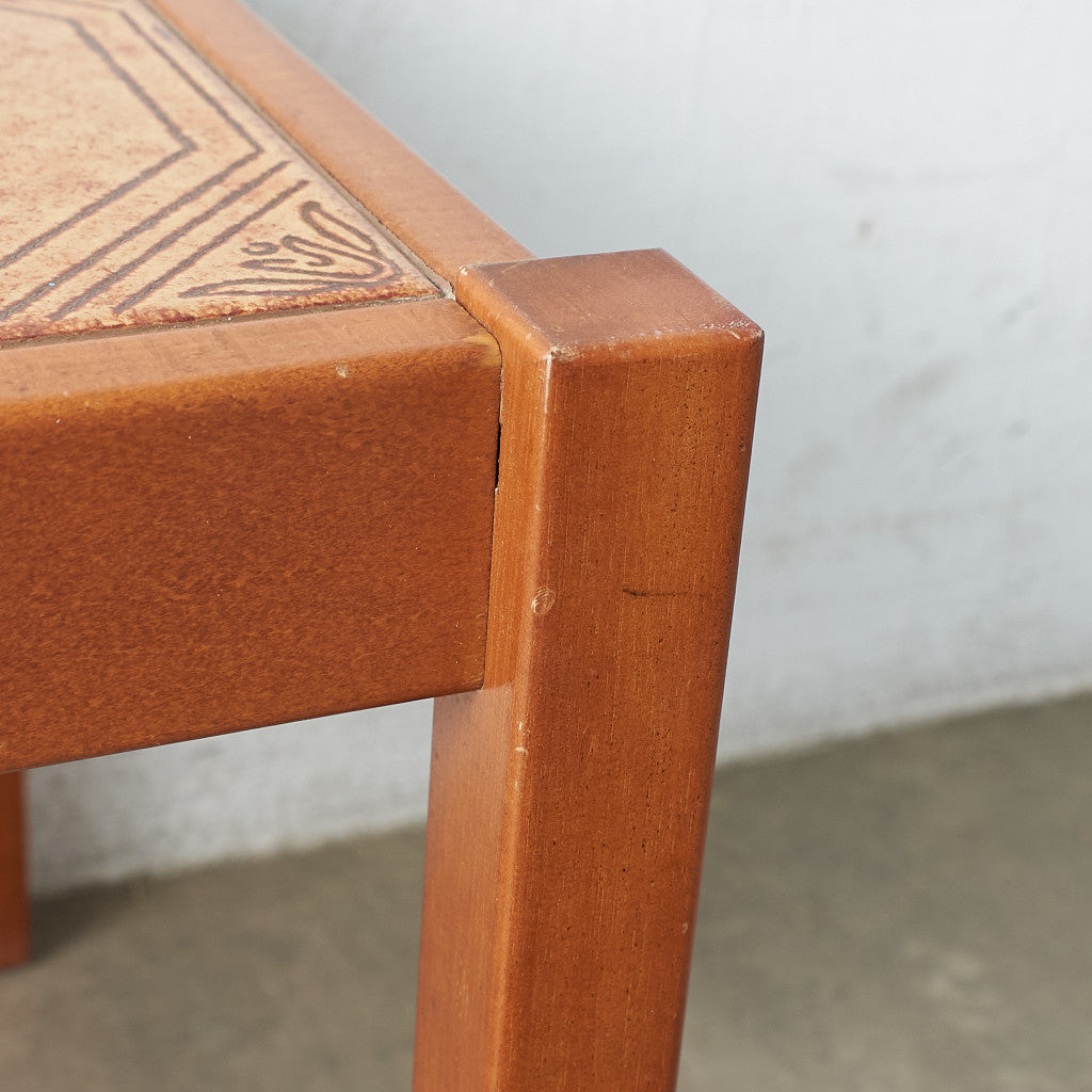 [65990] British vintage tile top side table