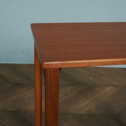 AHMcINTOSH Vintage Nesting Table #81712