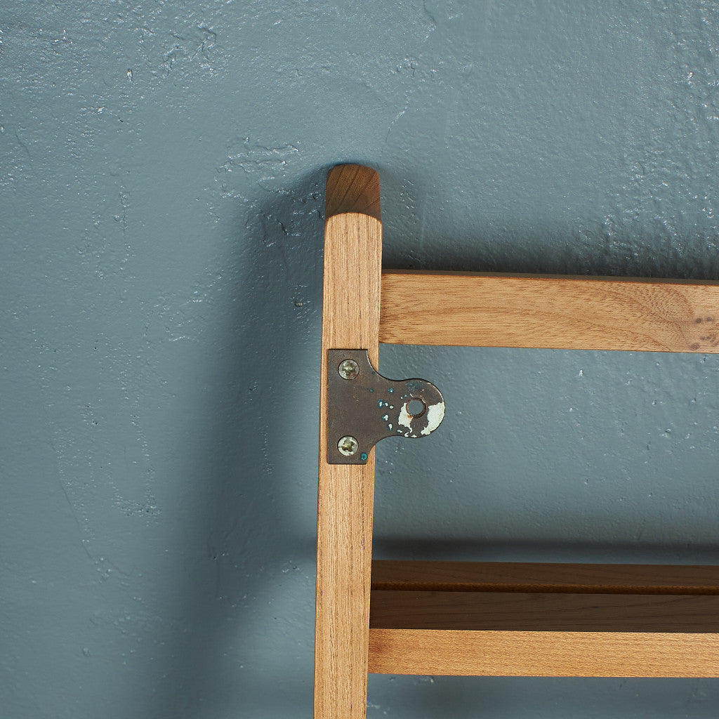 ヴィンテージ ウォールラック (Wall Mounted Plate Rack model 268)