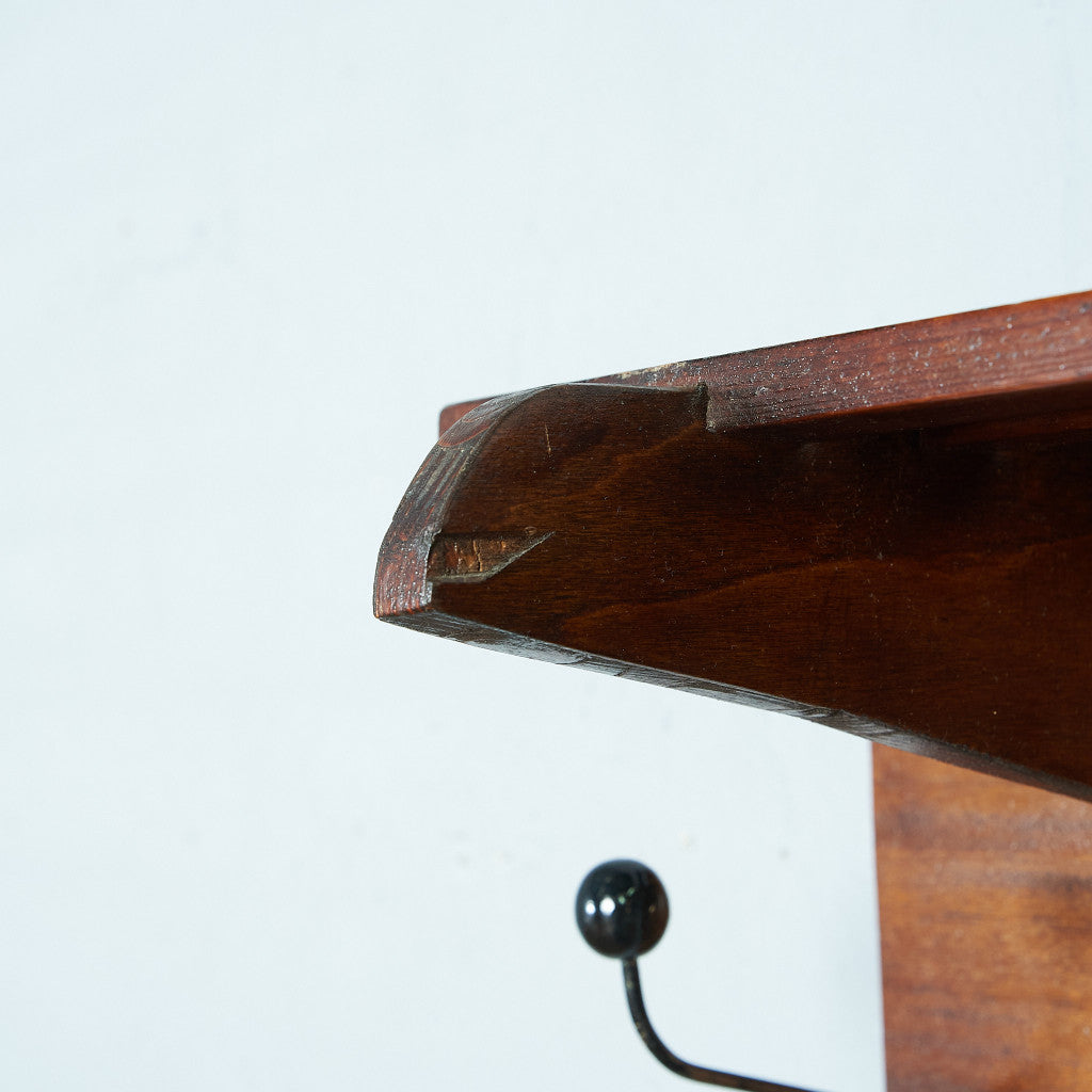 British Vintage Wall Hanger Rack #82035