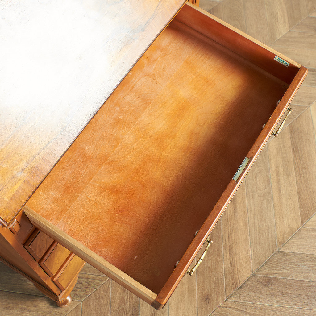 Northampton Cabinet Company ライティングビューロー