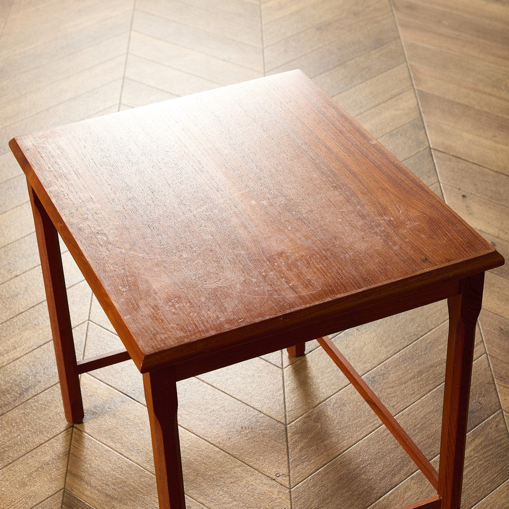 英国 ヴィンテージ ネストテーブル