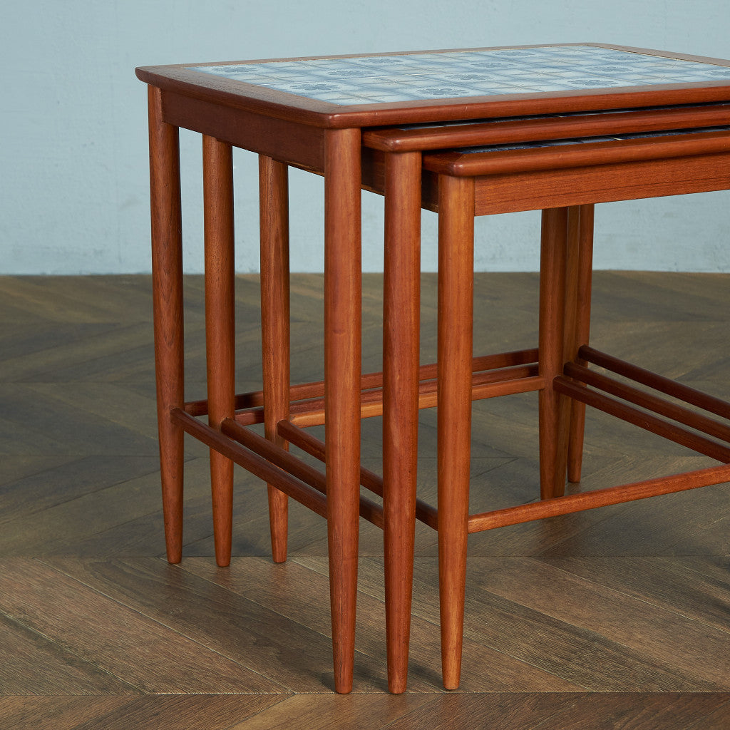 Nordic Vintage Tile Top Nesting Table #72166