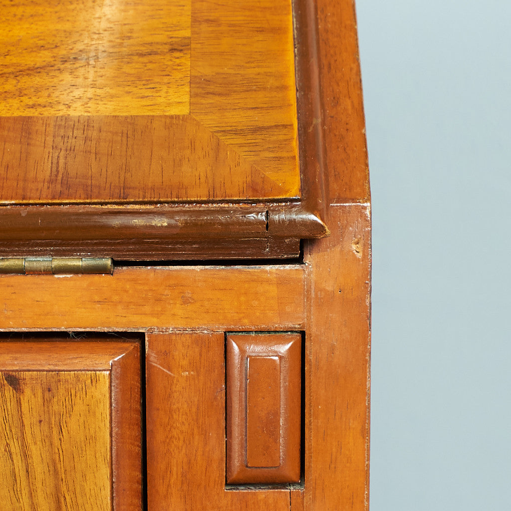 Northampton Cabinet Company ライティングビューロー