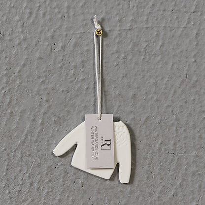 Winter wardrobe Ornament Set