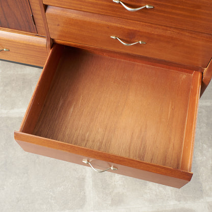 [67366][Jentique] Vintage sideboard
