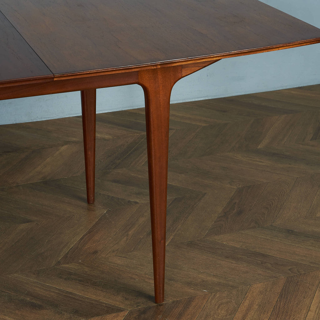 AHMcINTOSH Rosewood Extendable Dining Table #84040