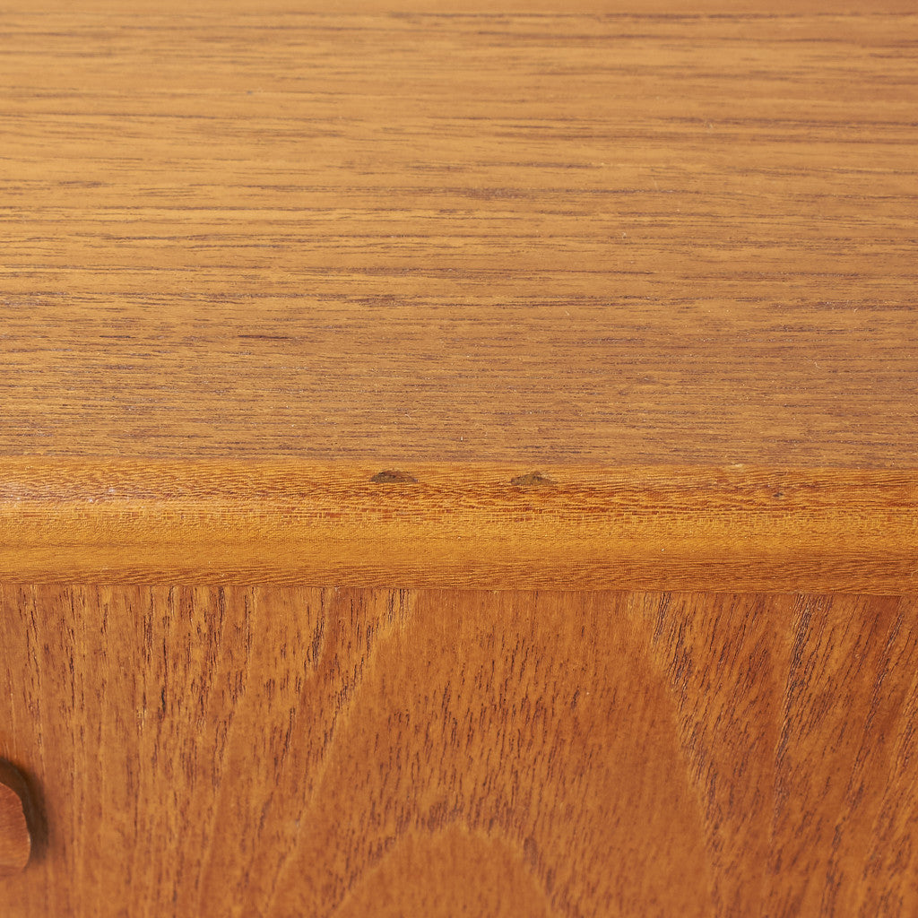 [65677][G-PLAN] Fresco 3-drawer chest/custom iron legs