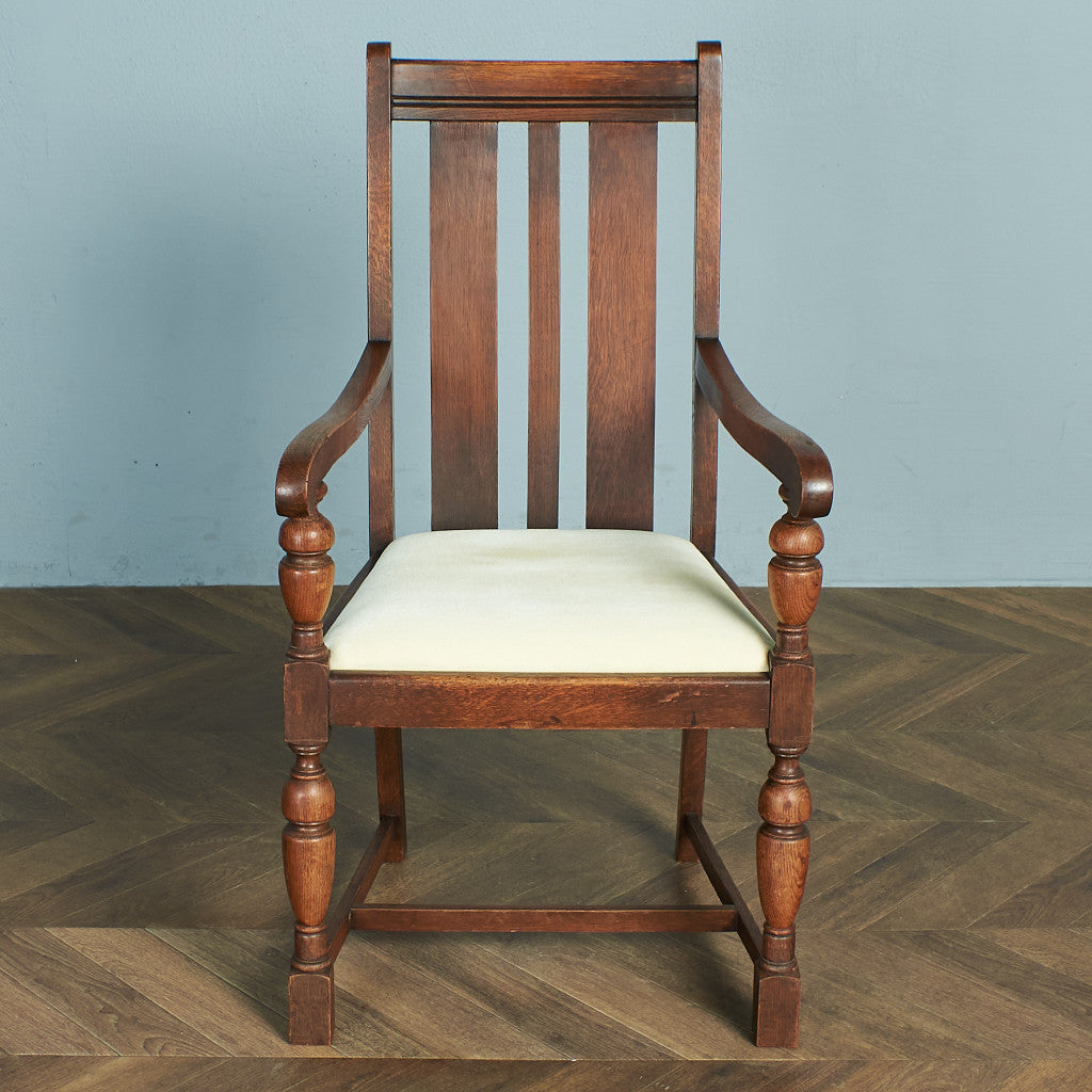 [67205] British classic armchair / seat reupholstered