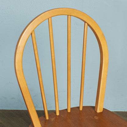 ERCOL Vintage 4-Spoke Hoop Back Chair / Round Gold Label #78669