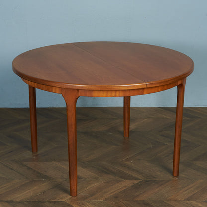 AHMcINTOSH Extension Round Dining Table / Repainted Top #82024