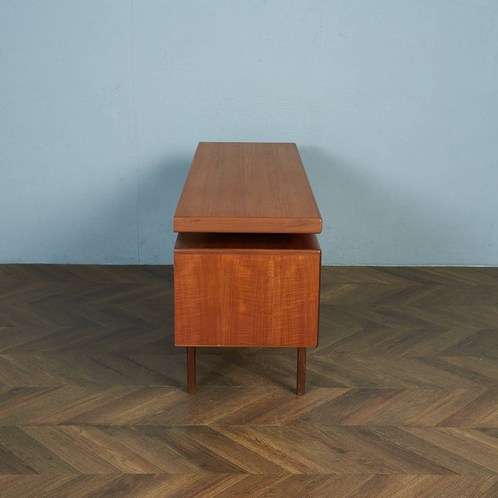 G-PLAN New Fresco Vintage Desk #83754