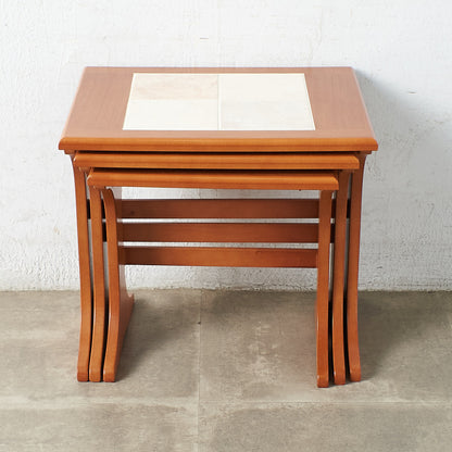 イギリス ヴィンテージ ネストコーヒーテーブル