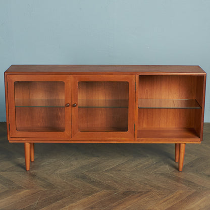 G-PLAN Fresco Vintage Glass Cabinet #77318