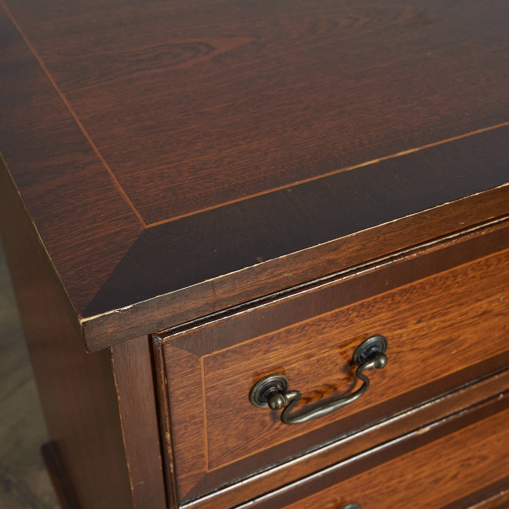 British Classic 3-Drawer Side Chest #83733