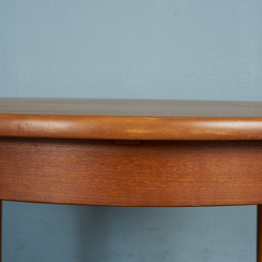 Jentique Extension Round Dining Table #84643