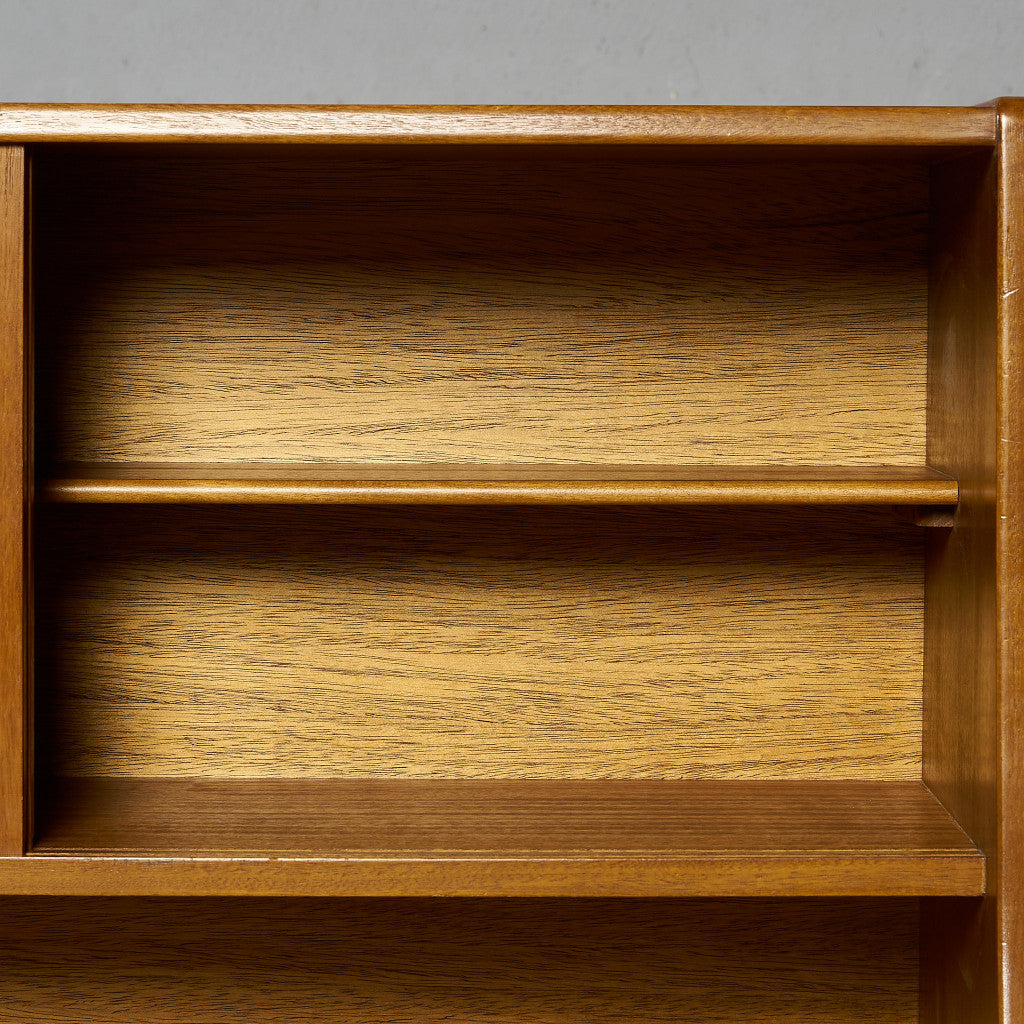 ヴィンテージ ハイサイドボード