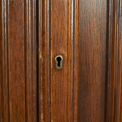 British Classic Wardrobe #81680
